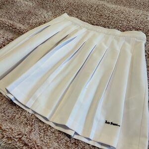 HP White Pleated Mini Skirt / tennis skirt